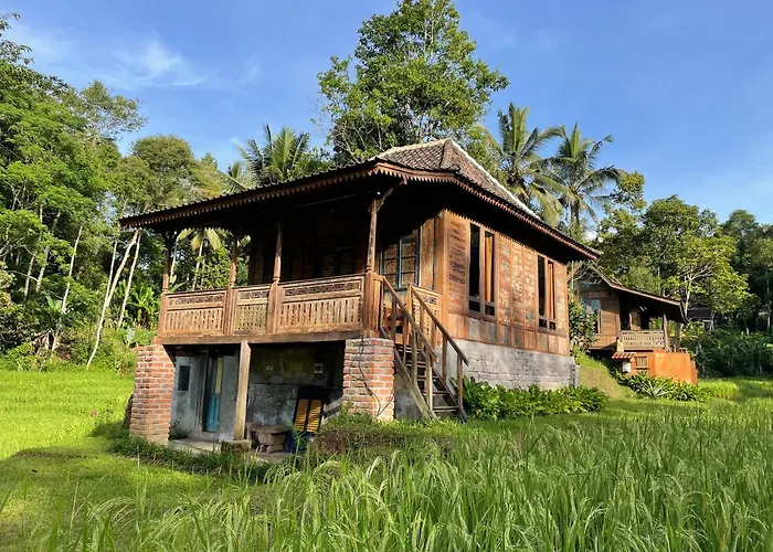 ロッジ Oemah Tepi Sawah *