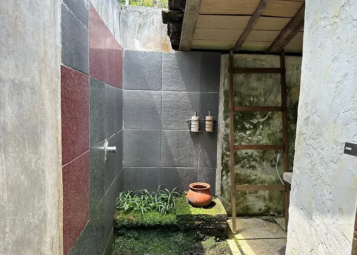 Oemah Tepi Sawah ロッジ